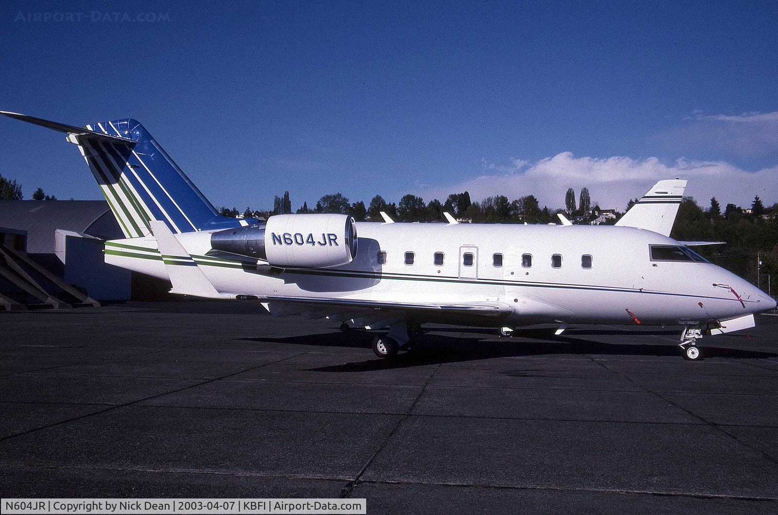 N604JR, 2000 Bombardier Challenger 604 (CL-600-2B16) C/N 5449, KBFI