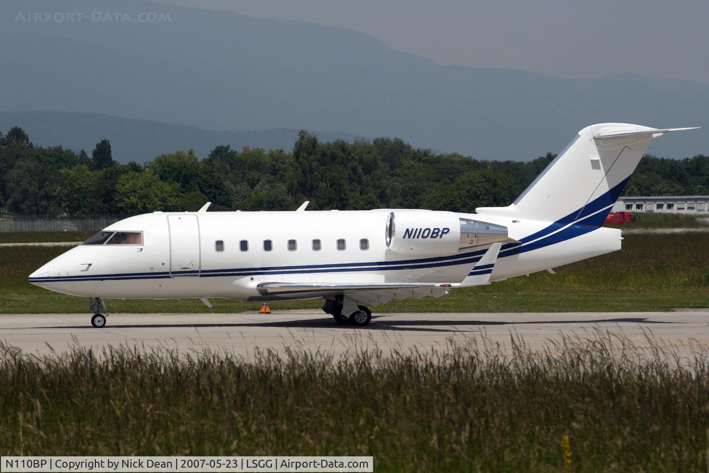 N110BP, 2004 Bombardier Challenger 604 (CL-600-2B16) C/N 5579, LSGG