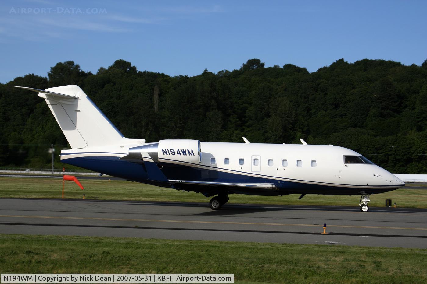 N194WM, 1997 Canadair Challenger 604 (CL-600-2B16) C/N 5340, KBFI