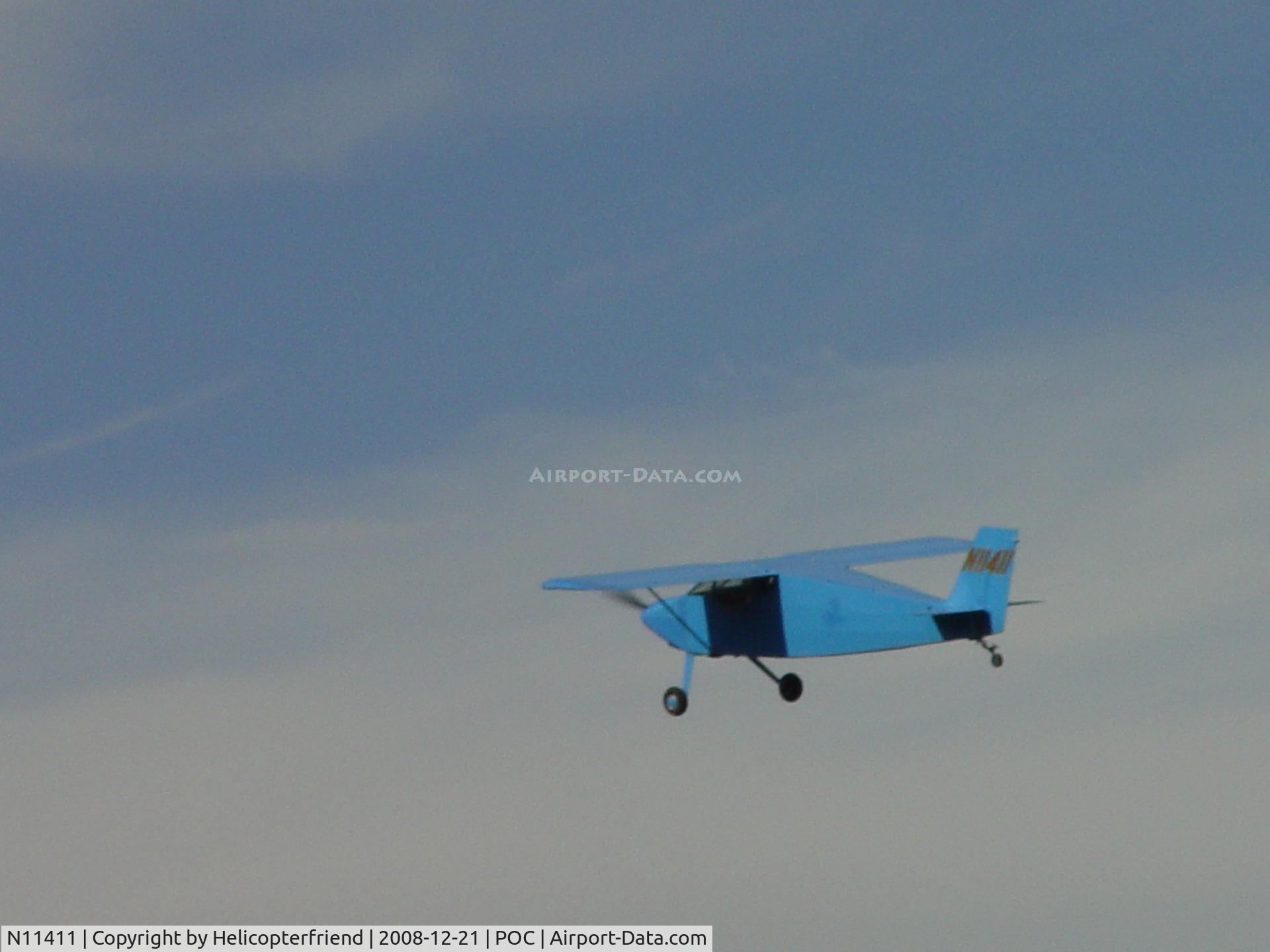 N11411, Wittman W-8 Tailwind C/N 1506-20, Departing westbound/On display at Brackett/Flying in/Flying out