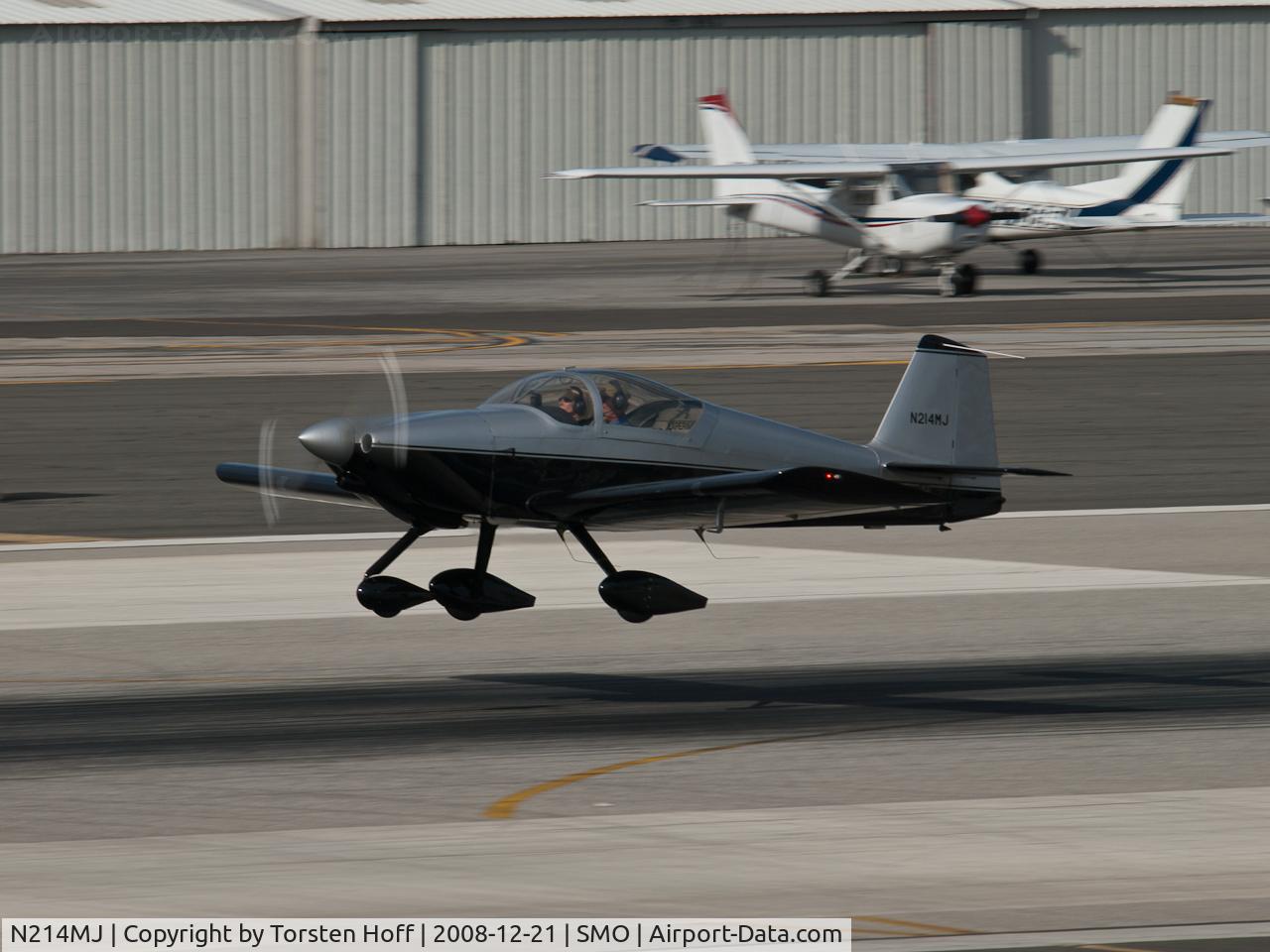N214MJ, 1998 Vans RV-6A C/N 23212, N214MJ departing from RWY 21