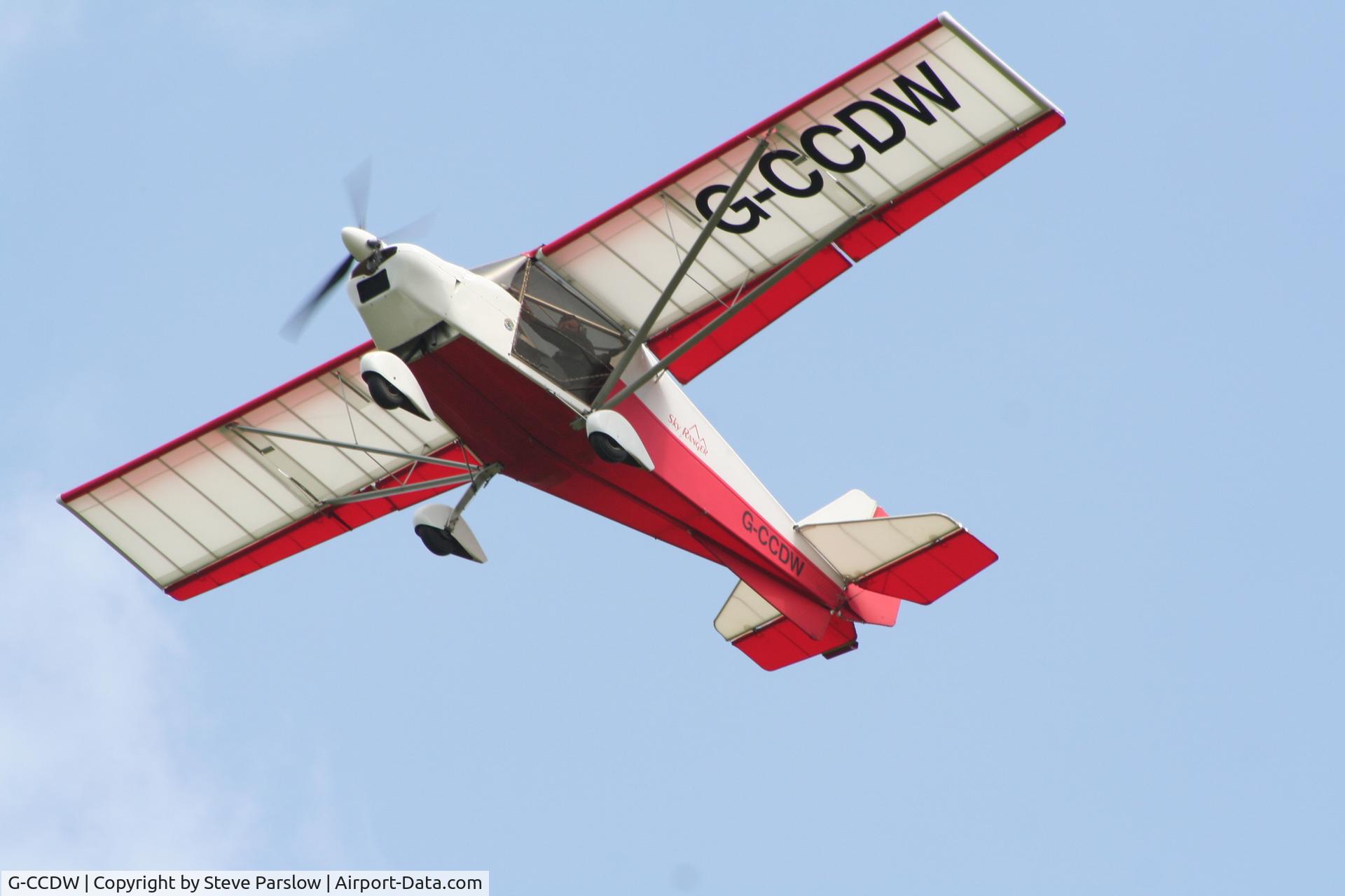 G-CCDW, 2003 Best Off Skyranger 582(1) C/N BMAA/HB/268, Paul Reed taking off at Sandown