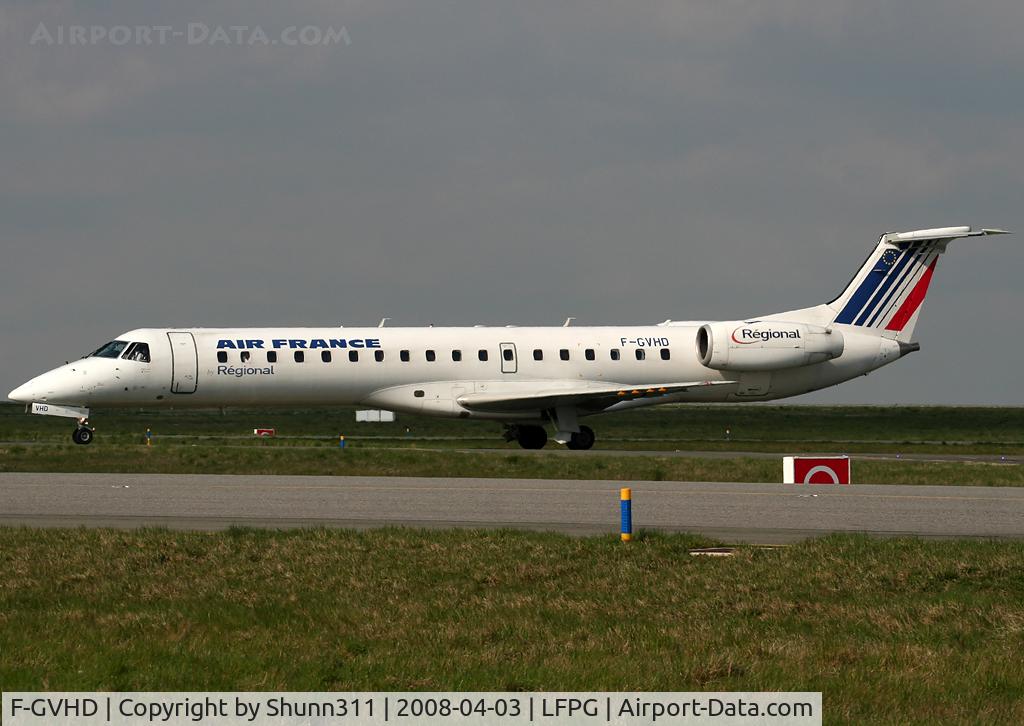 F-GVHD, 1999 Embraer ERJ-145LR (EMB-145LR) C/N 145178, Arriving from flight...
