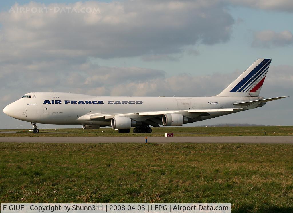 F-GIUE, 2005 Boeing 747-428F/ER/SCD C/N 33097, Arriving from flight...