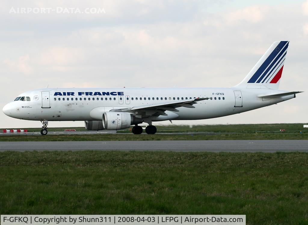 F-GFKQ, 1991 Airbus A320-111 C/N 002, Arriving from flight...