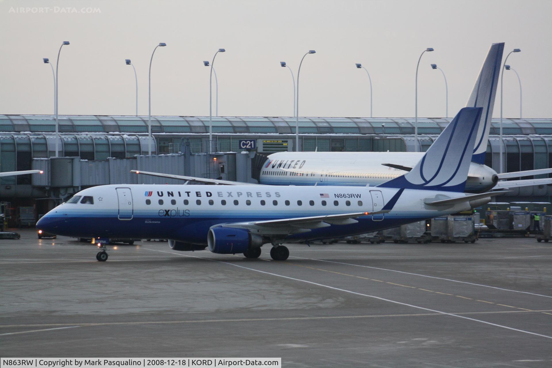 N863RW, 2005 Embraer 170SE (ERJ-170-100SE) C/N 17000100, ERJ 170-100 SE