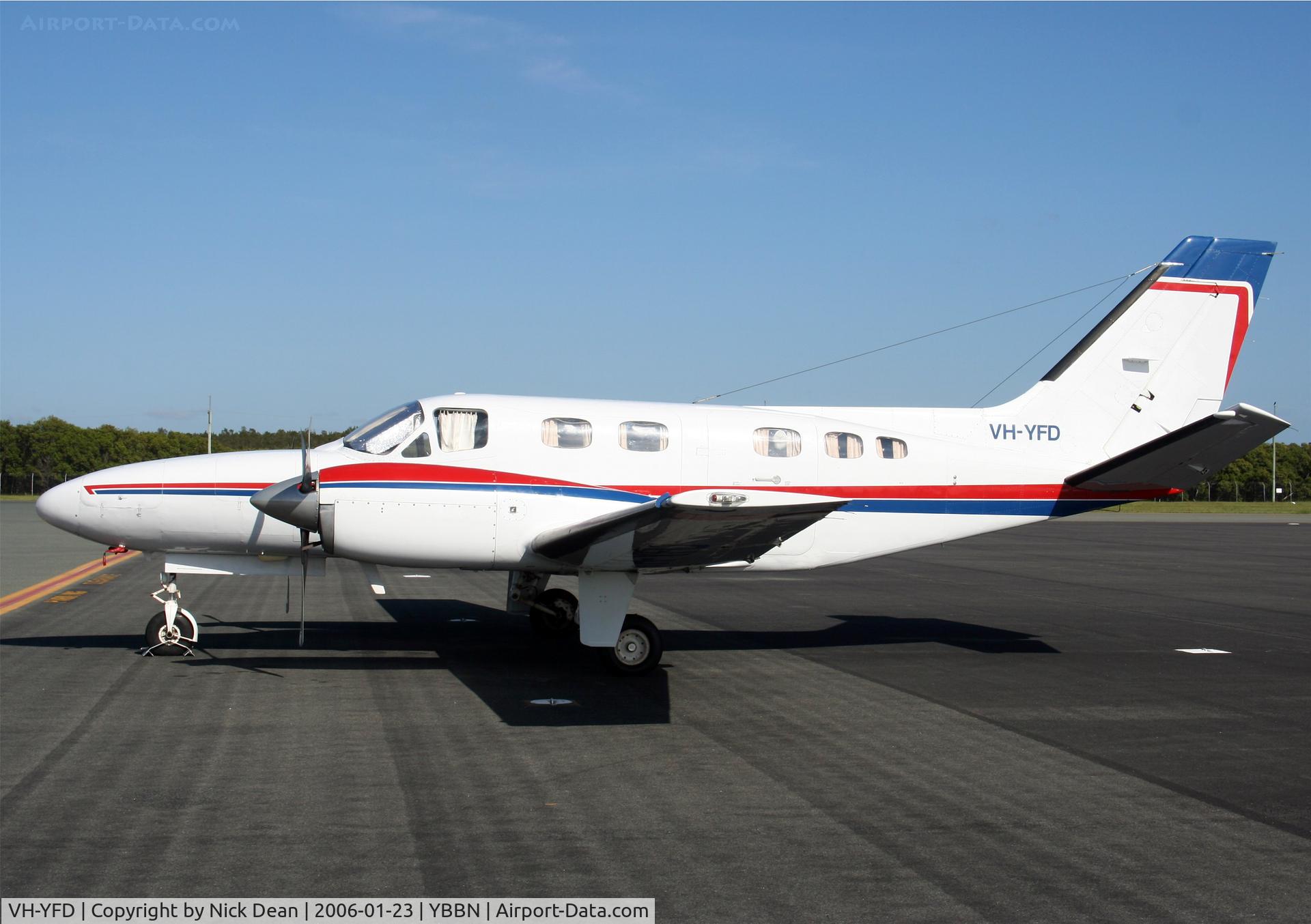 VH-YFD, Cessna 441 Conquest II C/N 441-0157, YBBN
