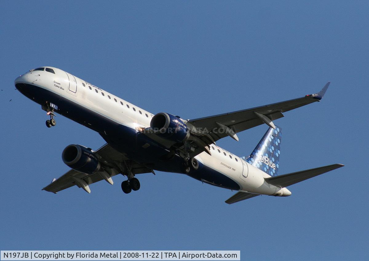 N197JB, 2006 Embraer 190AR (ERJ-190-100IGW) C/N 19000020, Jet Blue E190