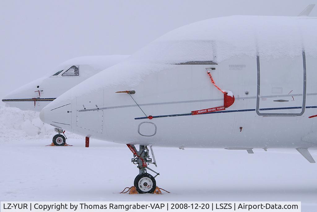 LZ-YUR, 2005 Bombardier Challenger 604 (CL-600-2B16) C/N 5625, Air Lazur Canadair CL600 Challenger