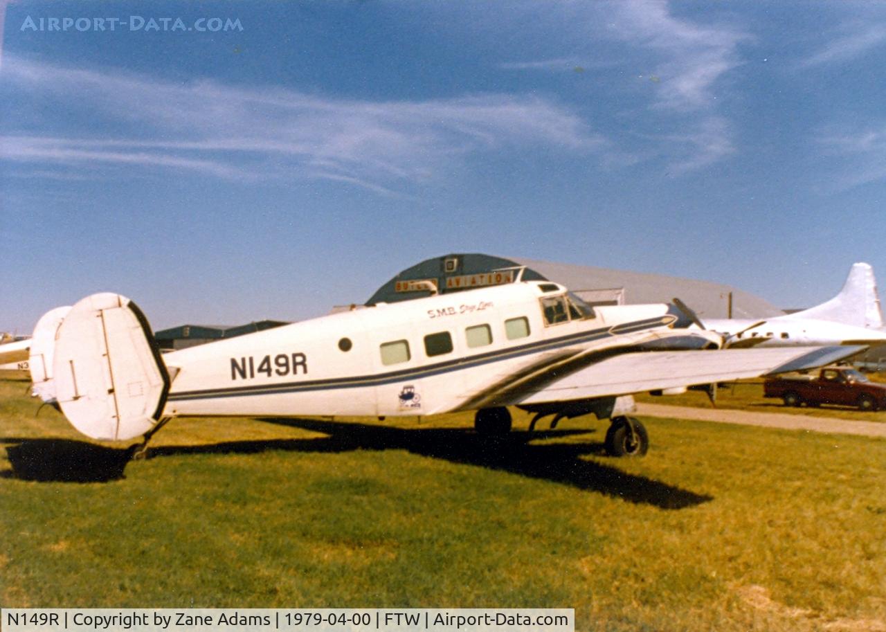 N149R, Beech E18S C/N BA414, SMB Stage Lines at Meacham Field