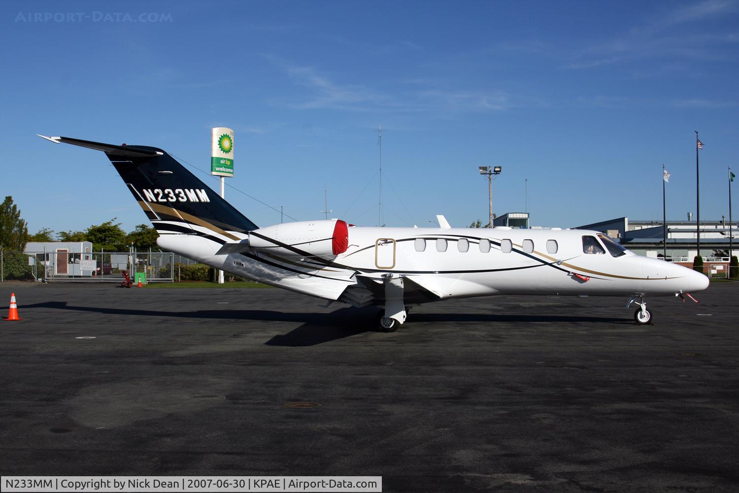 N233MM, 2007 Cessna 525B CitationJet CJ3 C/N 525B0133, KPAE