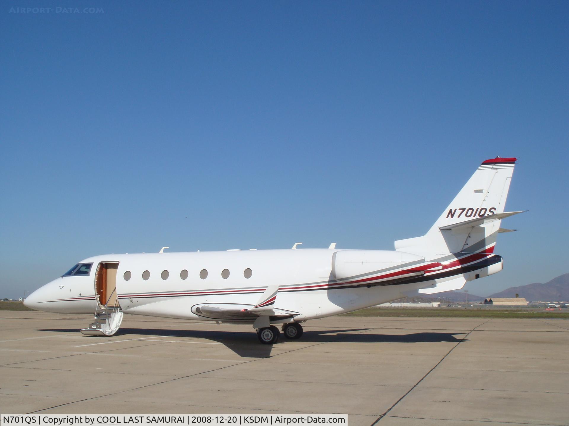 N701QS, 2006 Israel Aircraft Industries Gulfstream 200 C/N 141, Gulfstream 200 701QS at San Diego Brown Field Airport Transient Parking