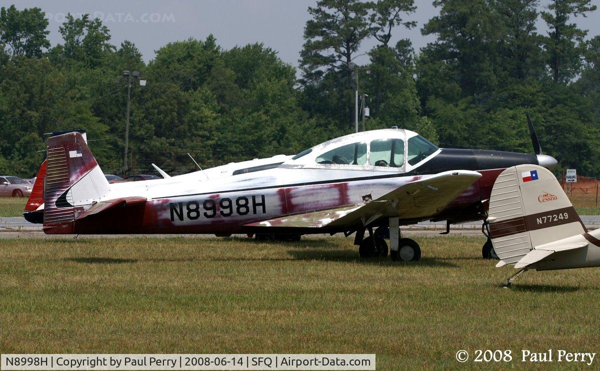 N8998H, 1947 North American Navion C/N NAV-4-998, Quite a nice sight, no matter the state of paint