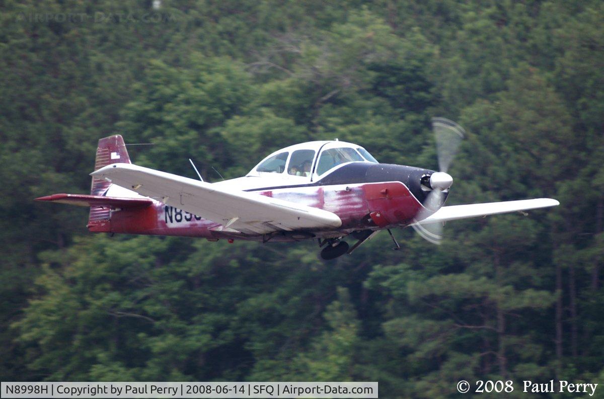 N8998H, 1947 North American Navion C/N NAV-4-998, Speeding up and tucking in
