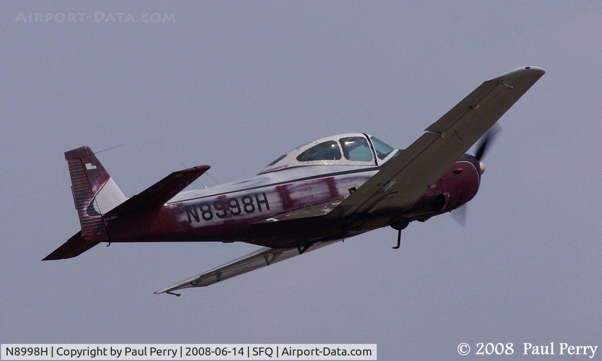 N8998H, 1947 North American Navion C/N NAV-4-998, Off she goes...