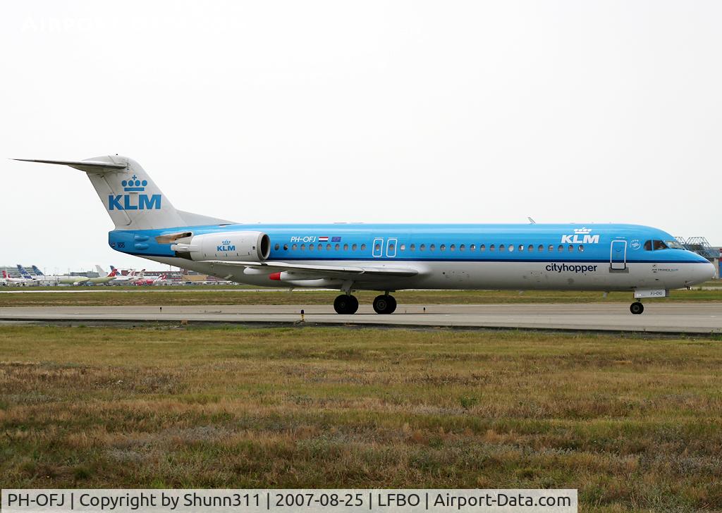 PH-OFJ, 1988 Fokker 100 (F-28-0100) C/N 11248, Lining up rwy 14L for departure with new c/s