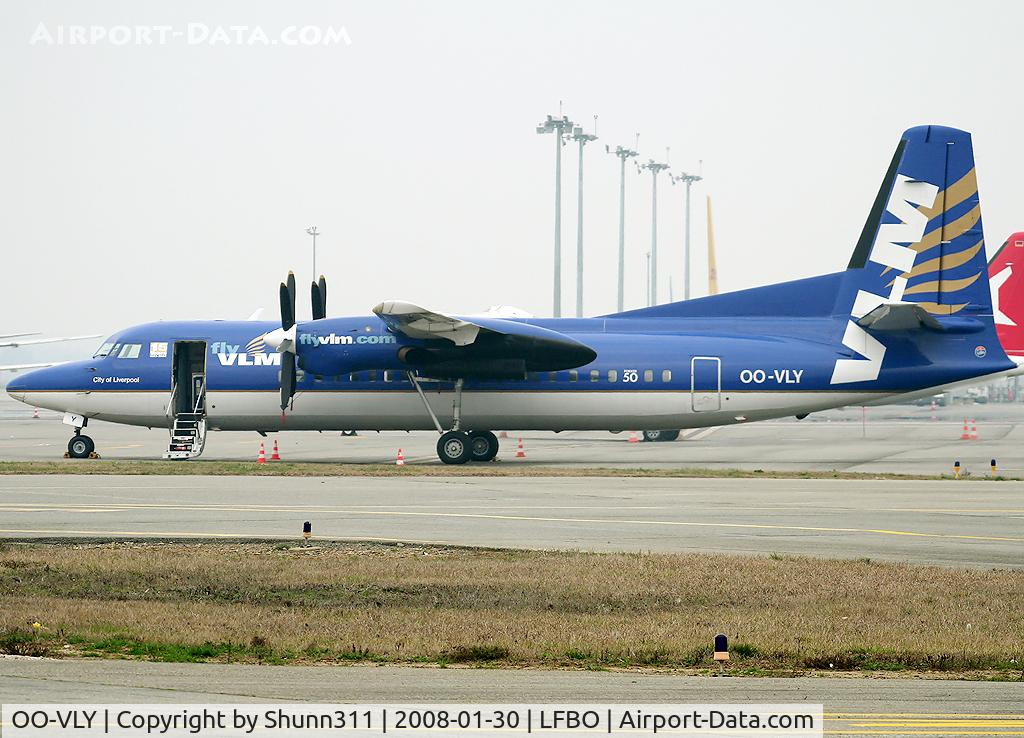 OO-VLY, 1990 Fokker 50 C/N 20181, Waiting his departure at the General Aviation area...
