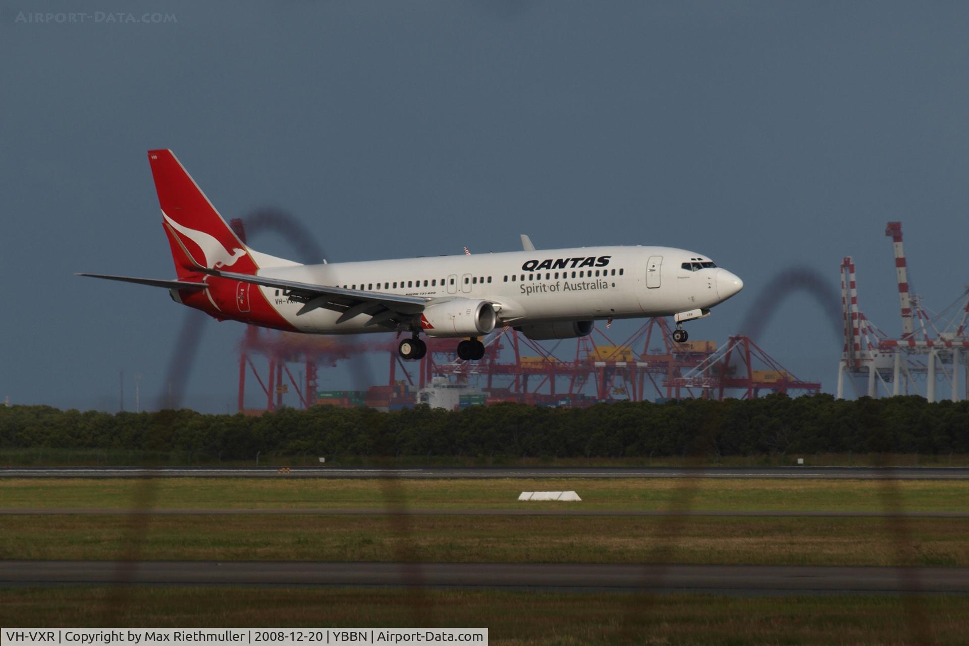 VH-VXR, 2003 Boeing 737-838 C/N 33724, Qantas