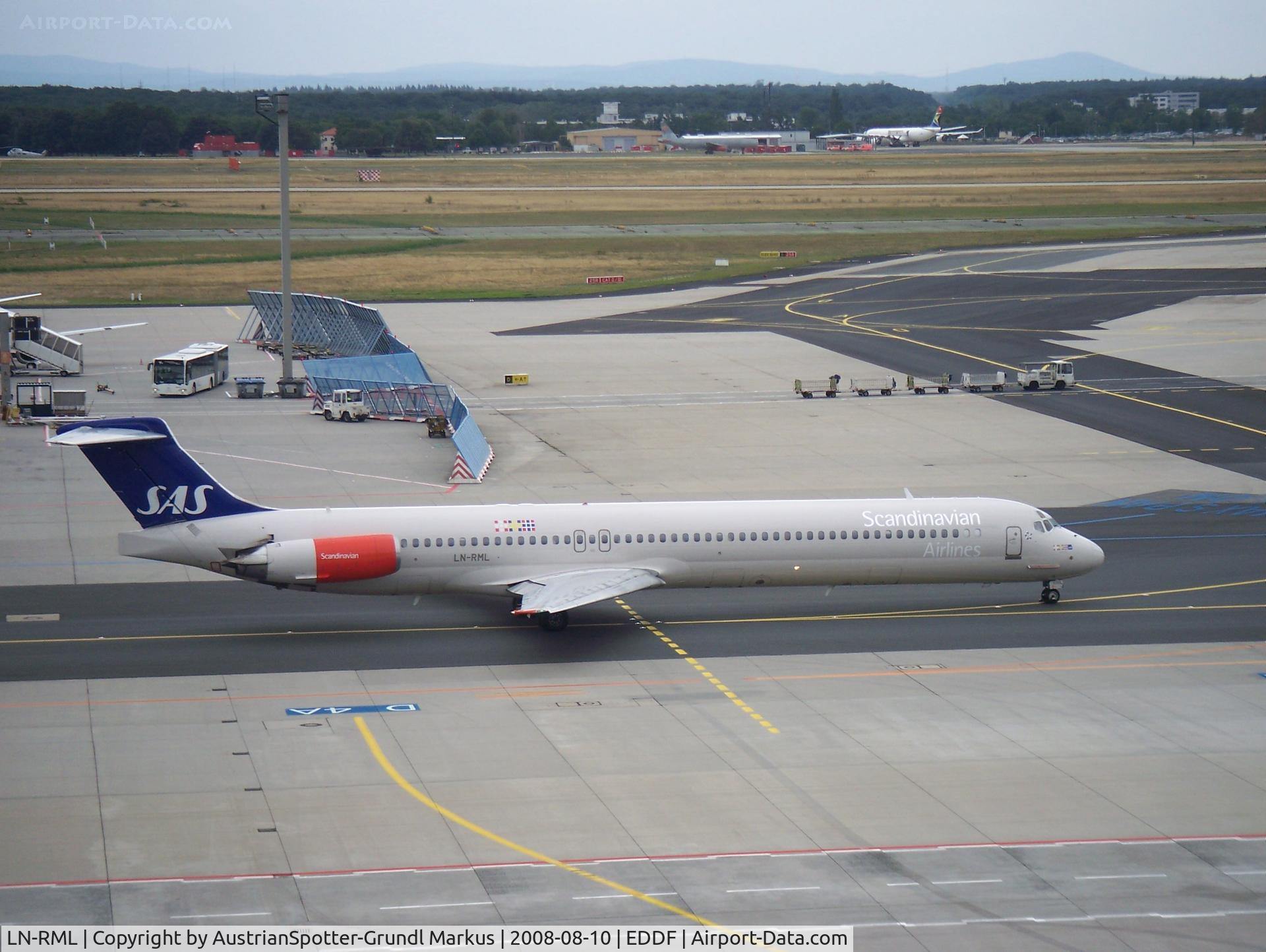 LN-RML, 1991 McDonnell Douglas MD-82 (DC-9-82) C/N 53002, SAS Airlines