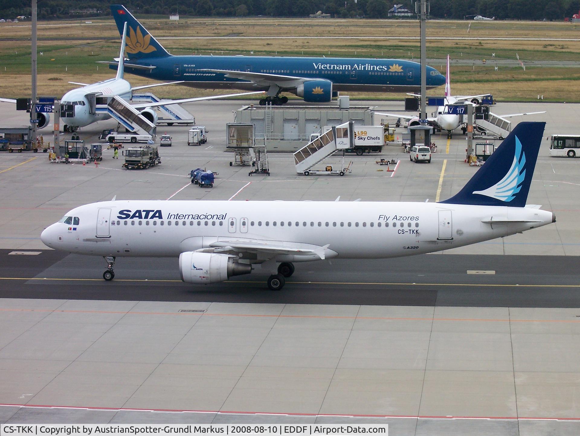 CS-TKK, 2005 Airbus A320-214 C/N 2390, SATA International Airlines