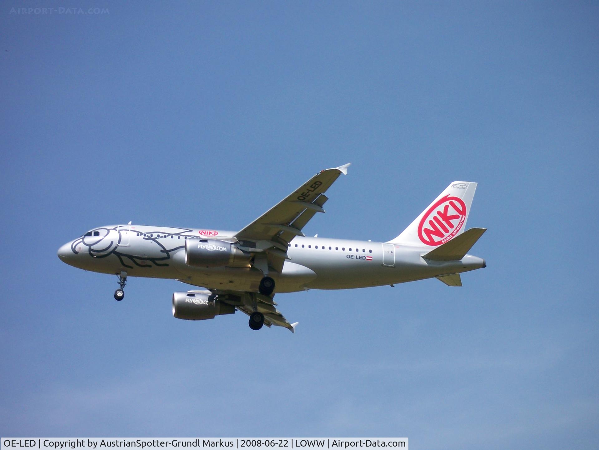 OE-LED, 2008 Airbus A319-112 C/N 3407, Niki
