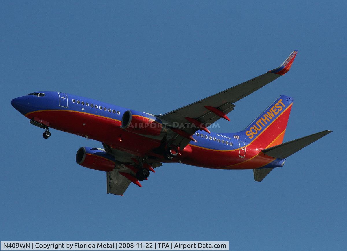 N409WN, 2001 Boeing 737-7H4 C/N 27896, Southwest 737-700