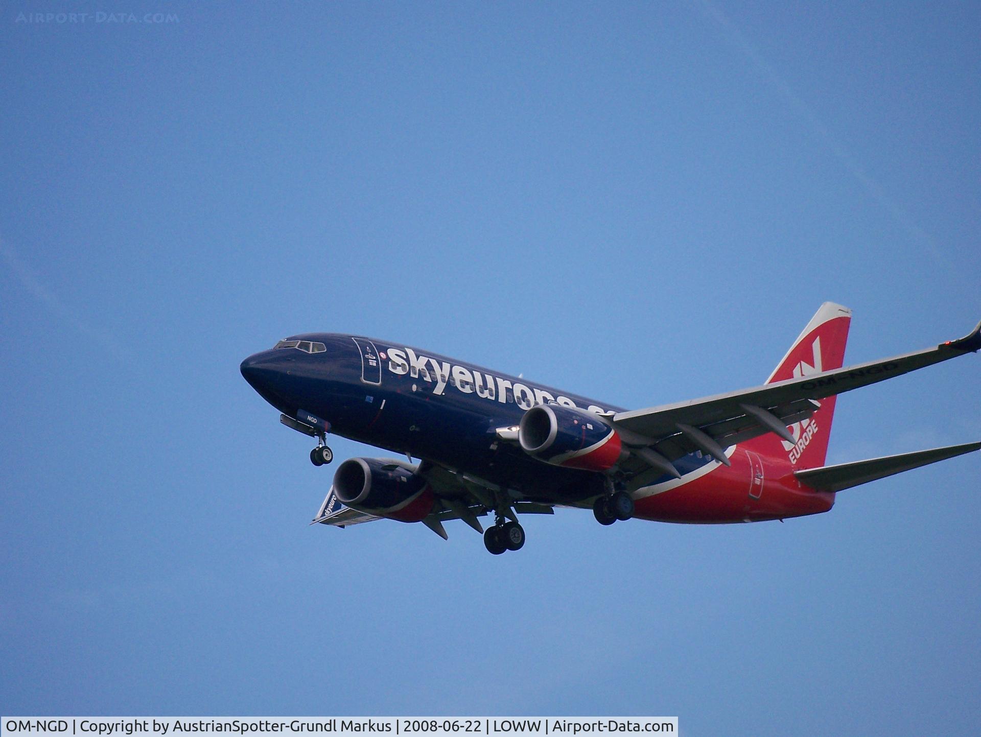 OM-NGD, 2006 Boeing 737-76N C/N 32674/1952, Sky Europe