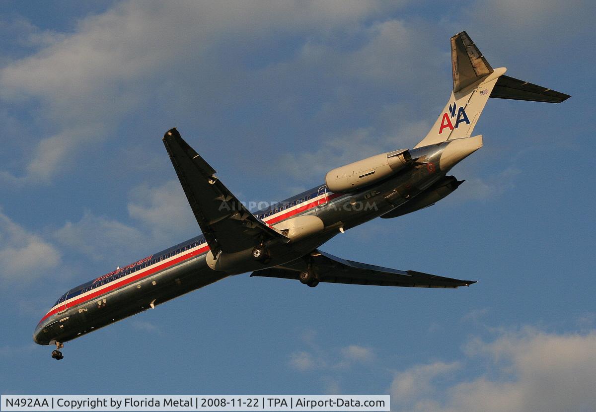 N492AA, 1989 McDonnell Douglas MD-82 (DC-9-82) C/N 49730, American MD-82