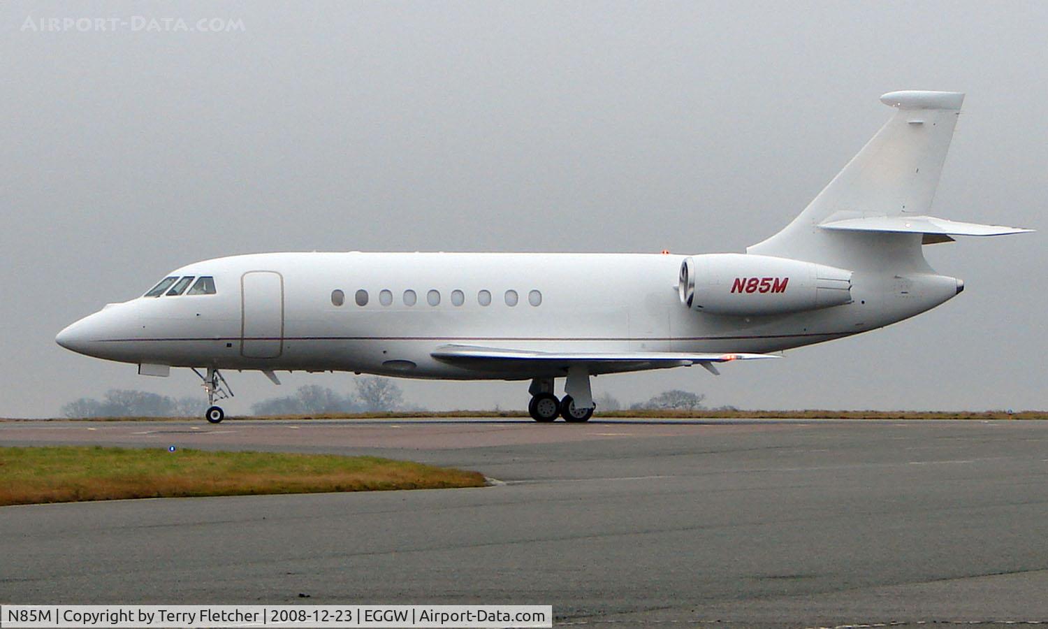 N85M, 2005 Dassault Falcon 2000EX C/N 73, Uninspiring colour scheme for this Falcon 2000EX