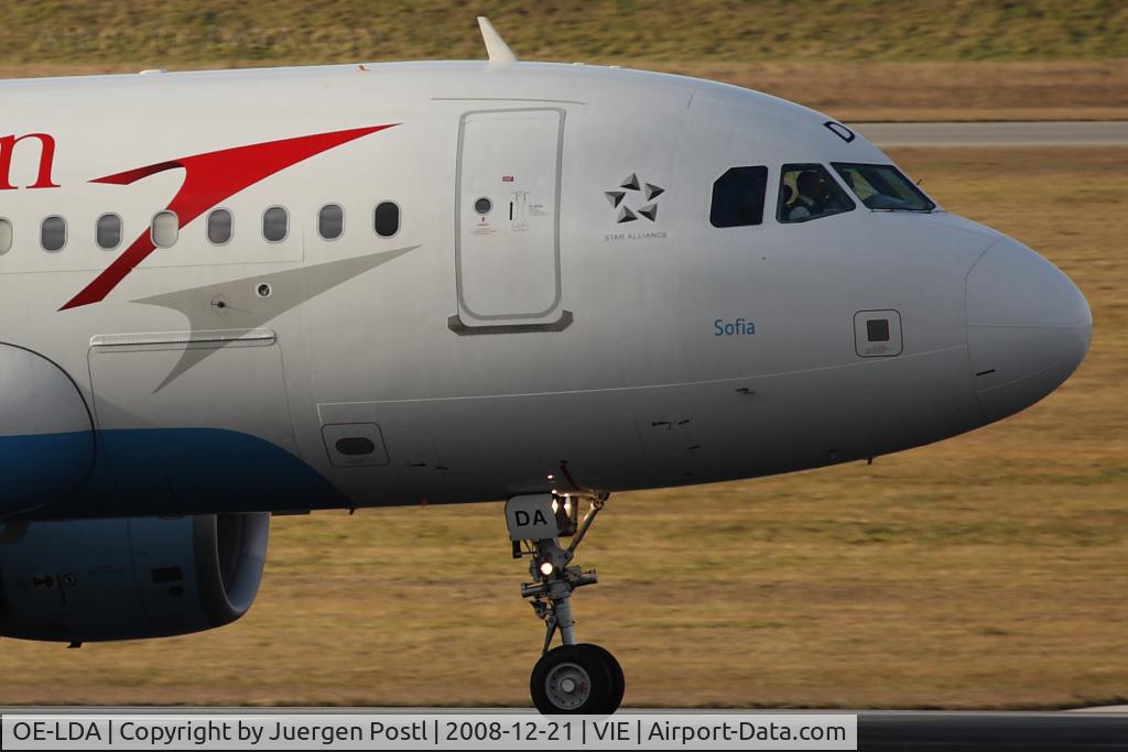 OE-LDA, 2004 Airbus A319-112 C/N 2131, Airbus A319-112