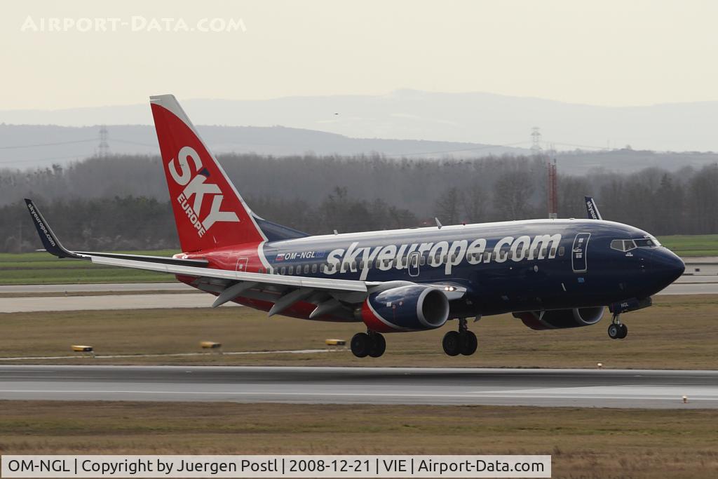 OM-NGL, 2007 Boeing 737-76N C/N 34757, Boeing 737-76N