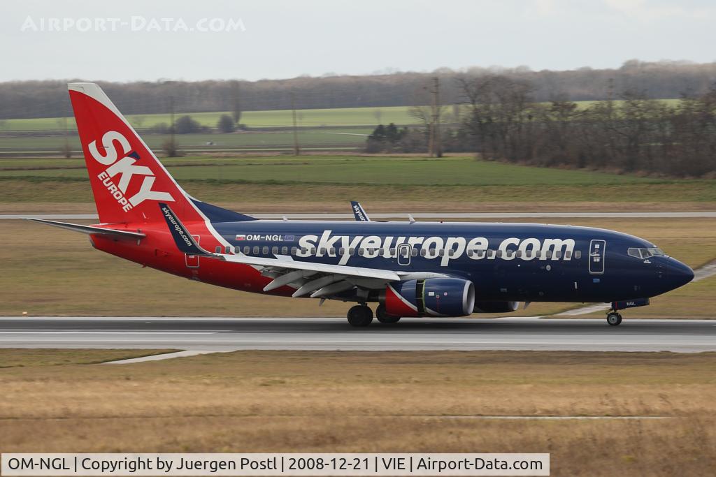 OM-NGL, 2007 Boeing 737-76N C/N 34757, Boeing 737-76N
