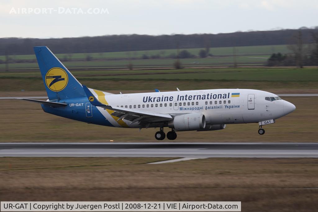 UR-GAT, 1993 Boeing 737-528 C/N 25237, Boeing 737-528