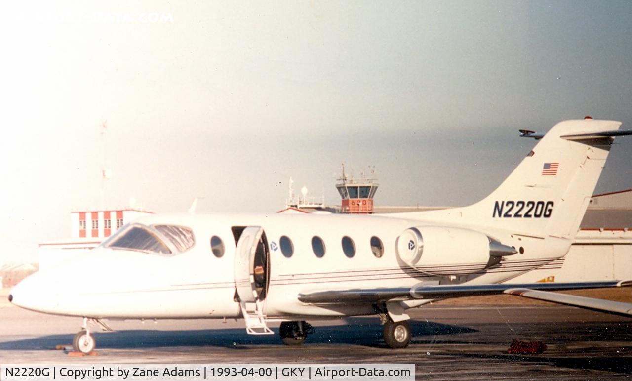 N2220G, 1982 Mitsubishi MU-300 Diamond 1A C/N A031SA, At Arlington Municipal