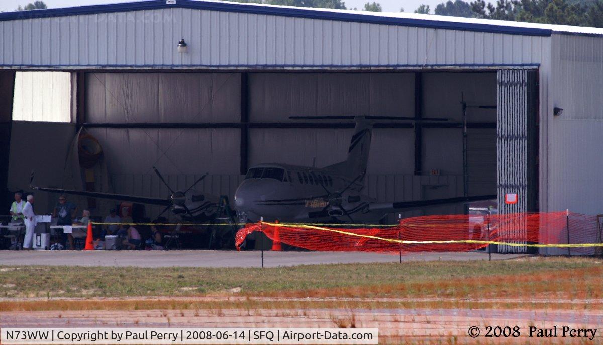 N73WW, 2005 Raytheon Aircraft Company B300 C/N FL-449, Open hangar at the Virginia Regional Fly In