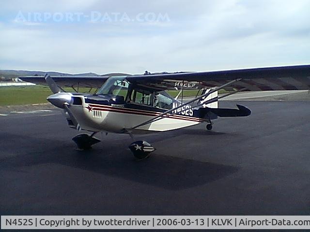 N452S, 1992 American Champion 8KCAB Super Decathlon C/N 689-92, On the Ramp