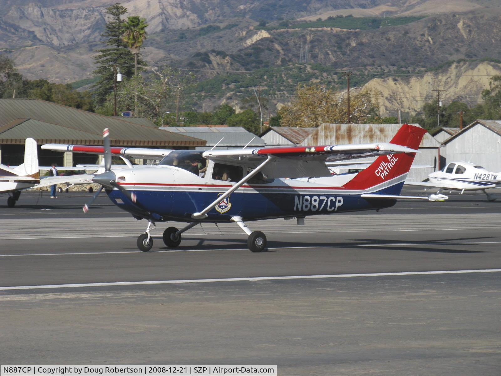 N887CP, 2006 Cessna 182T Skylane C/N 18281867, 2006 Cessna 182T SKYLANE, Continental IO-540-AB1A5 230 Hp, of Civil Air Patrol, landing roll Rwy 22
