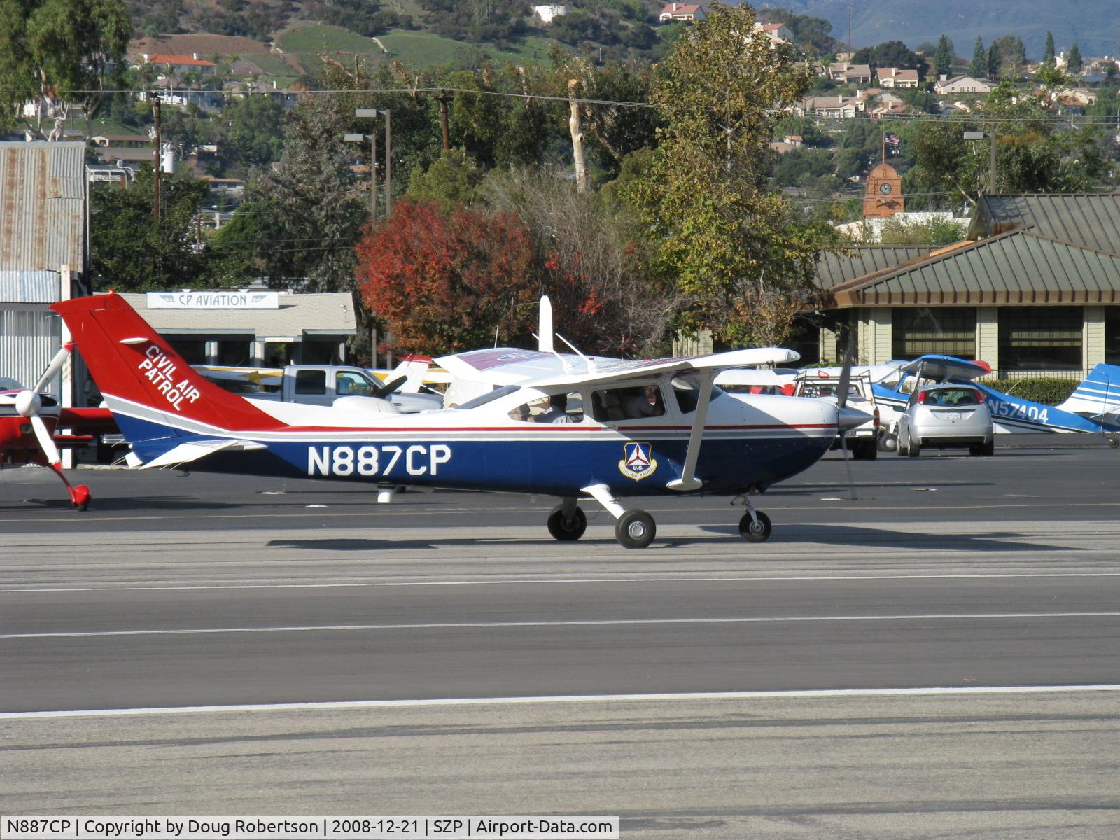 N887CP, 2006 Cessna 182T Skylane C/N 18281867, 2006 Cessna 182T SKYLANE, Continental IO-540-AB1A5 230 Hp, of Civil Air Patrol, taxi back