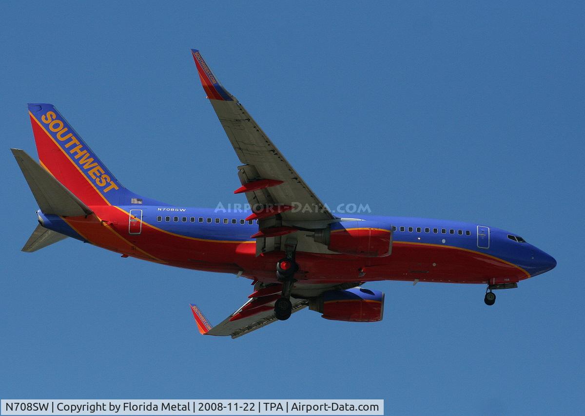 N708SW, 1998 Boeing 737-7H4 C/N 27842, Southwest 737-700