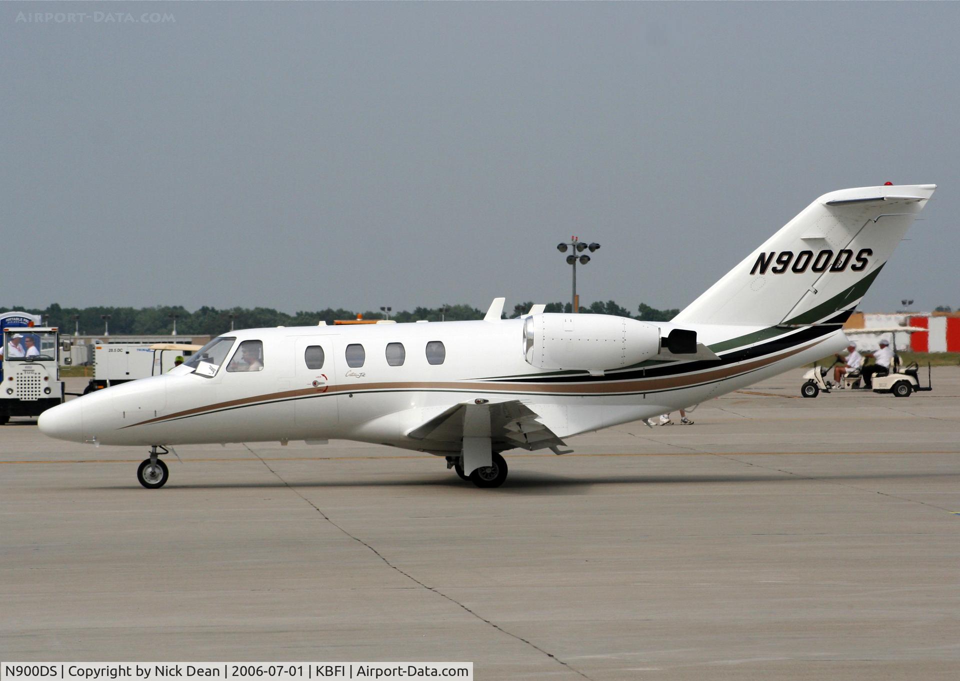 N900DS, 1993 Cessna 525 C/N 525-0032, KBFI