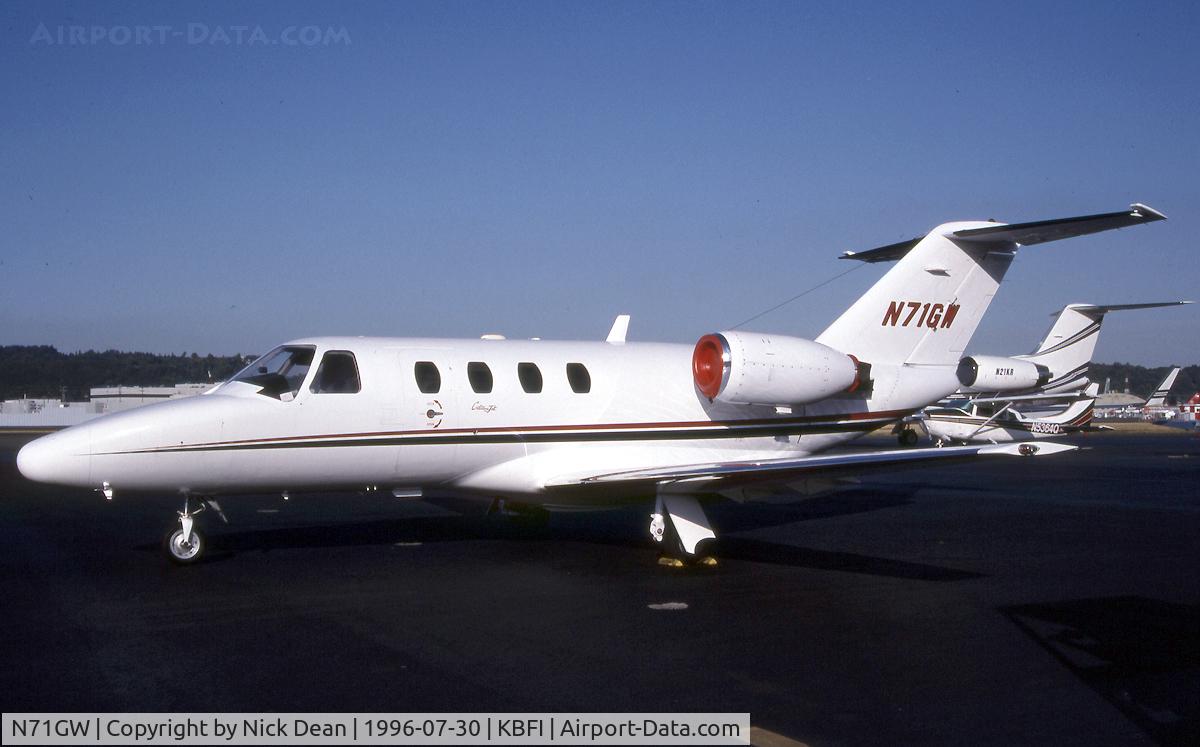 N71GW, 1994 Cessna 525 Citation Jet C/N 525-0059, KBFI