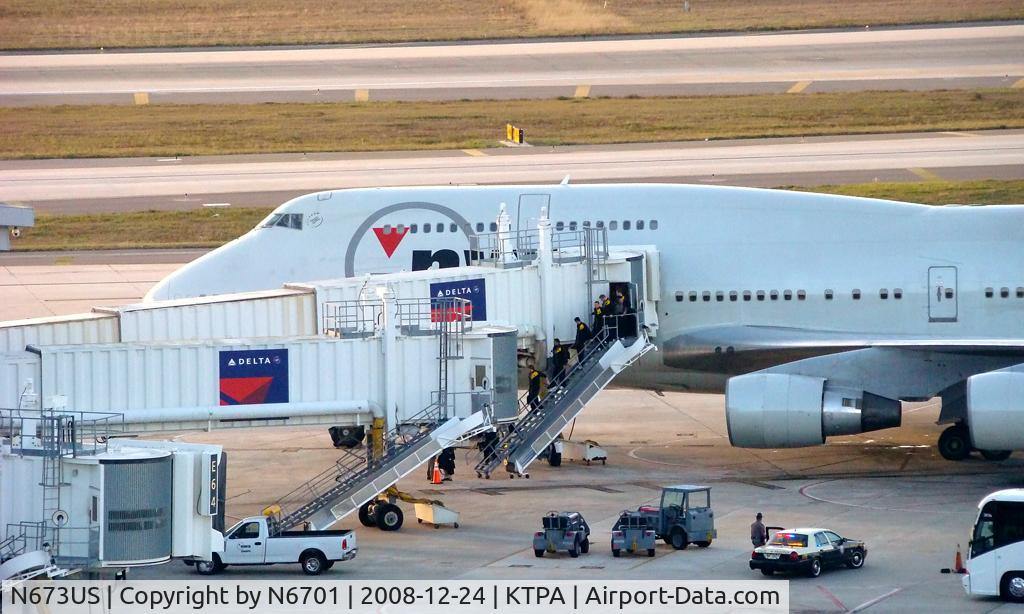 N673US, 1999 Boeing 747-451 C/N 30268, NW 744  Football charter