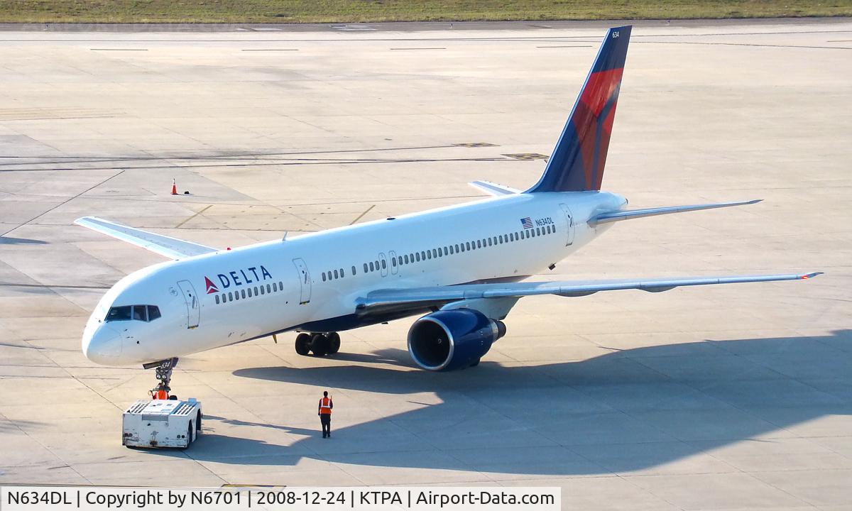 N634DL, 1988 Boeing 757-232 C/N 23615, Delta