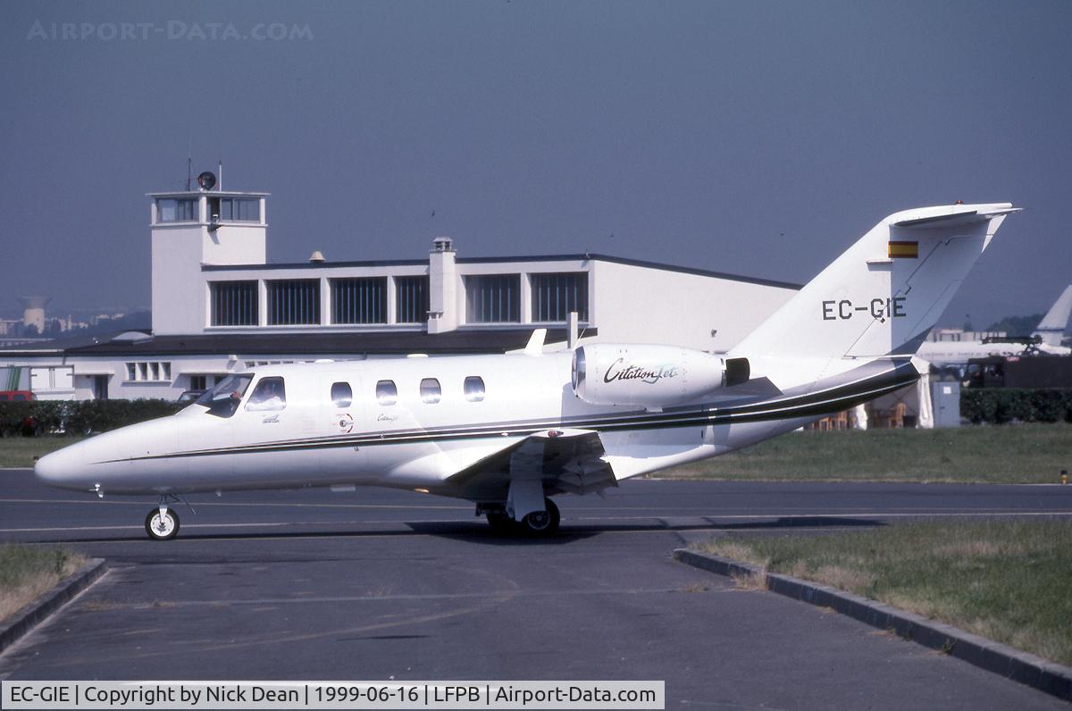 EC-GIE, 1996 Cessna 525 CitationJet C/N 525-0133, LFPB