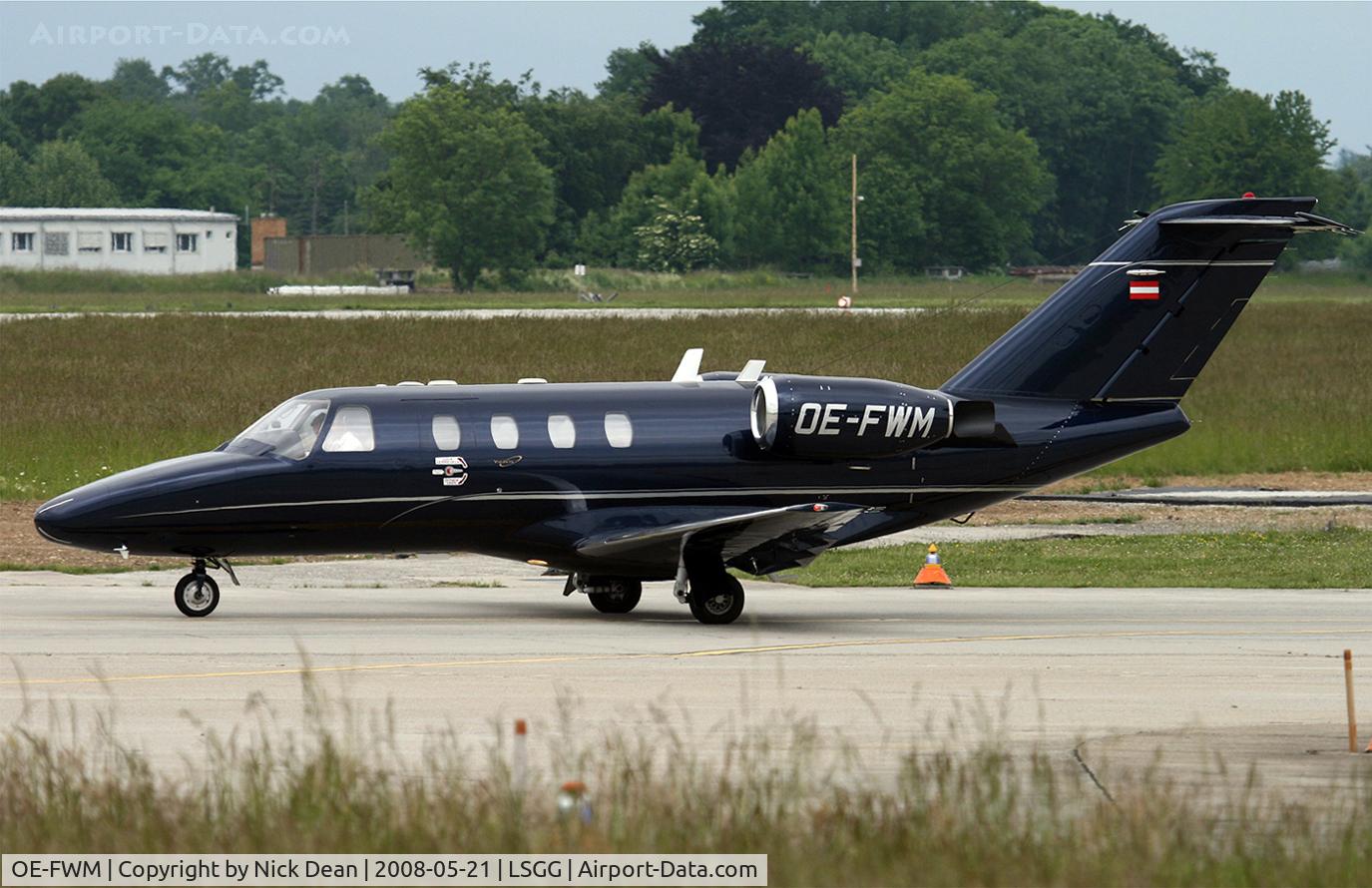 OE-FWM, 1997 Cessna 525 CitationJet CJ1 C/N 525-0177, LSGG