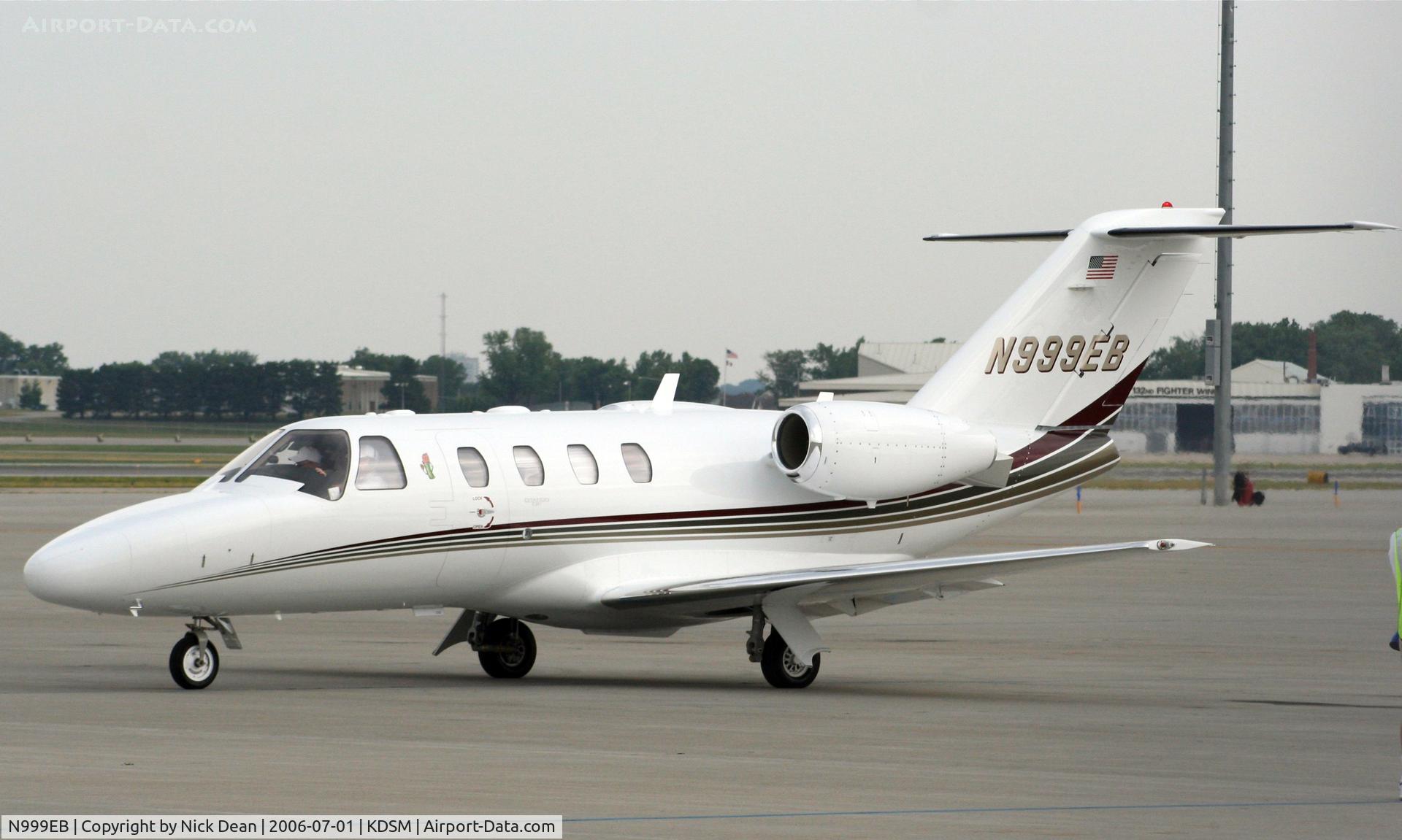 N999EB, 2006 Cessna 525 C/N 525-0616, KDSM