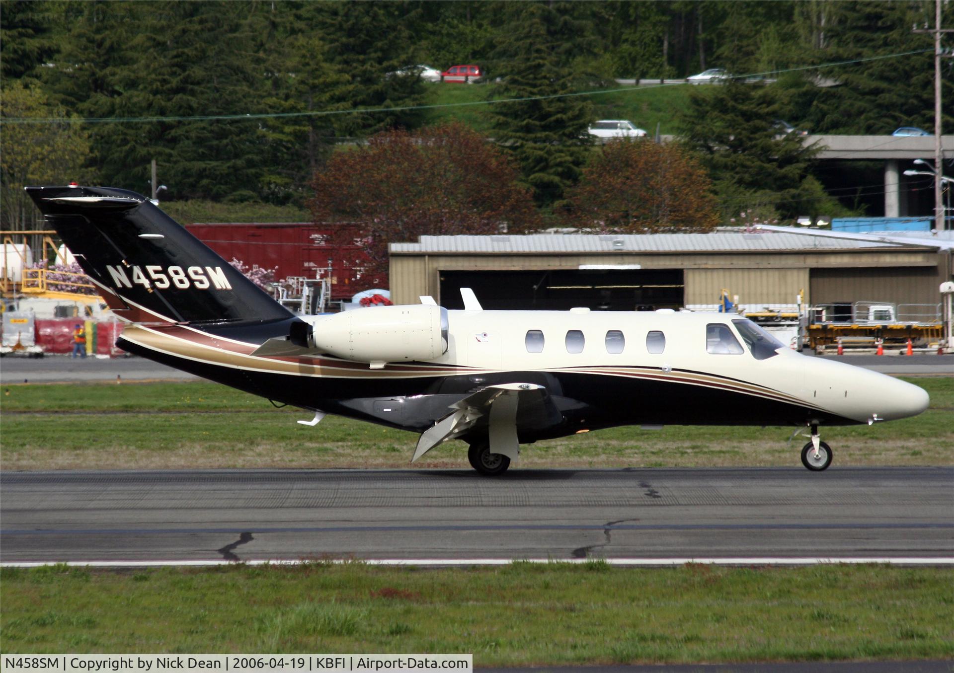 N458SM, 2004 Cessna 525 C/N 525-0541, KBFI