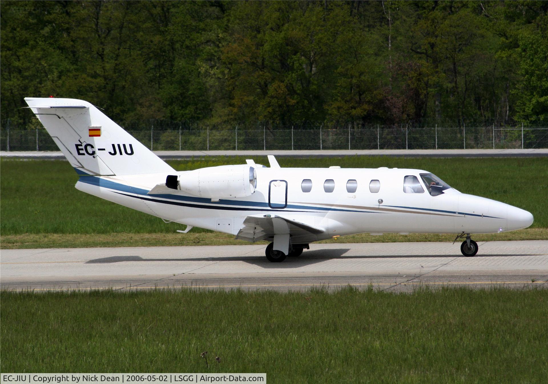 EC-JIU, 2002 Cessna 525 CitationJet CJ1 C/N 525-0486, LSGG