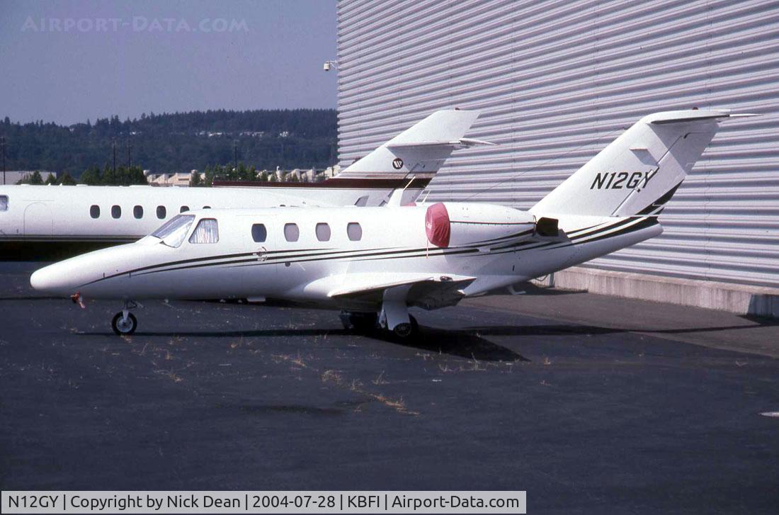 N12GY, 2000 Cessna 525 C/N 525-0374, KBFI