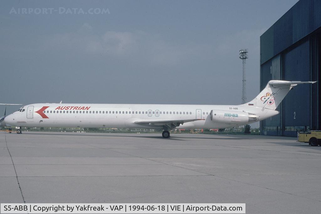 S5-ABB, 1981 McDonnell Douglas MD-82 (DC-9-82) C/N 48087, Austrian Airlines MD80
